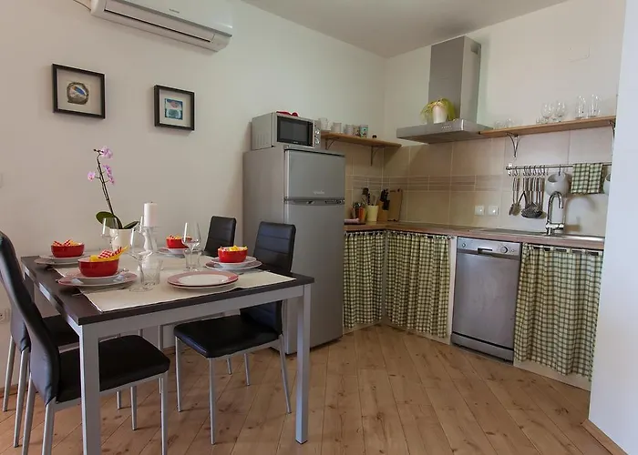 Apartament Magas