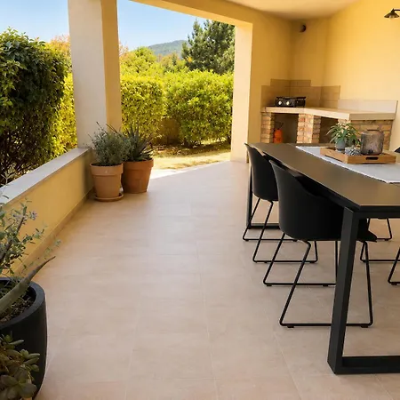 Apartament Magas