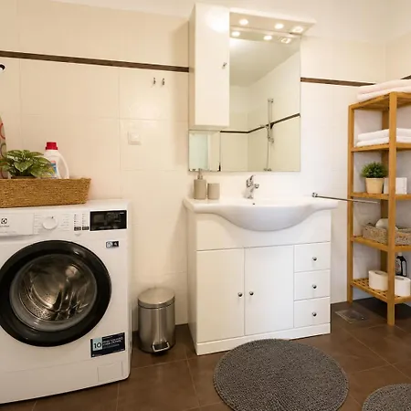 Apartament Magas