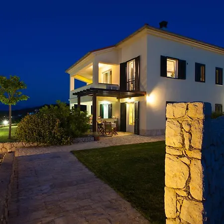 Magas * Vrbnik (Primorje-Gorski Kotar)