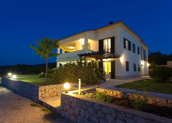 Magas * Vrbnik (Primorje-Gorski Kotar)