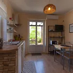 Apartment Magas